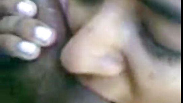 แฟนสาวของคนชอบสุนัขสีดำทอดลึกลงไปในหีและ cums ข้างใน วิดีโอ คลิป xx
