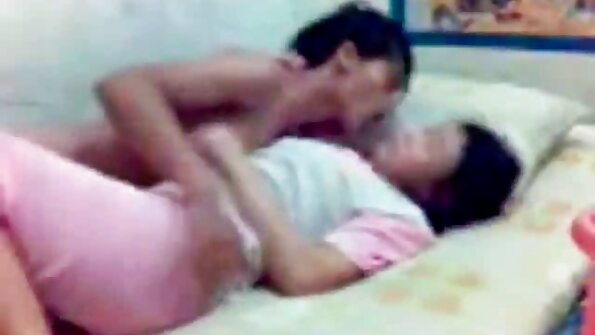 มีเพศสัมพันธ์กับชายชราในอากาศบริสุทธิ์ วิดีโอ คอ ล xxx