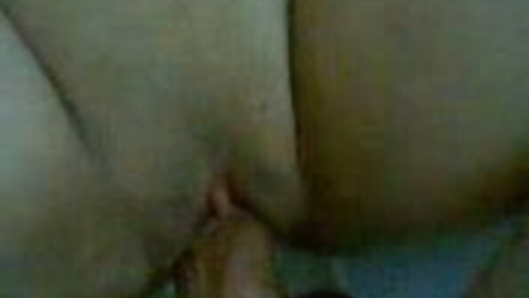หนังโป๊ส่วนตัว: ดู วิดีโอ โป็ ล่อลวงแฟนสาวเพื่อเซ็กส์